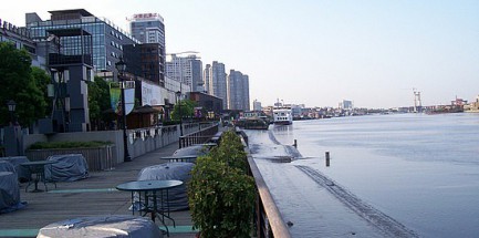 Нинбо