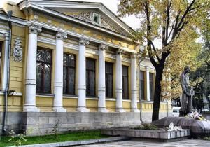 Музей Яворницкого